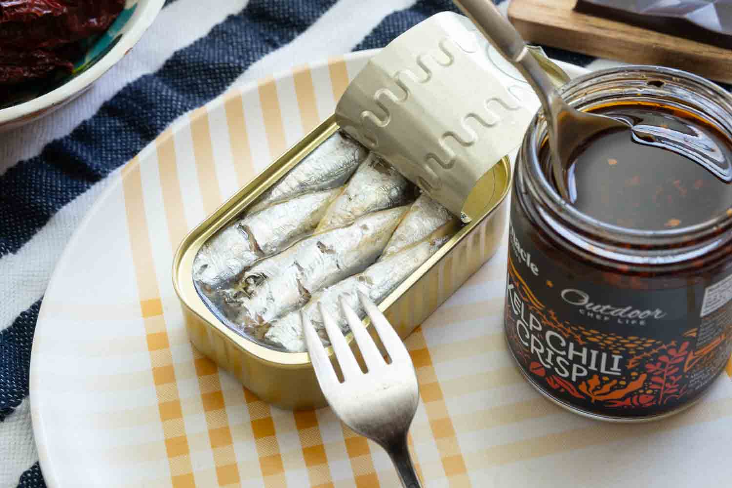 Espinaler Baby Sardines in Spicy Sauce 10/12 Classic Line, 125g - Image 5