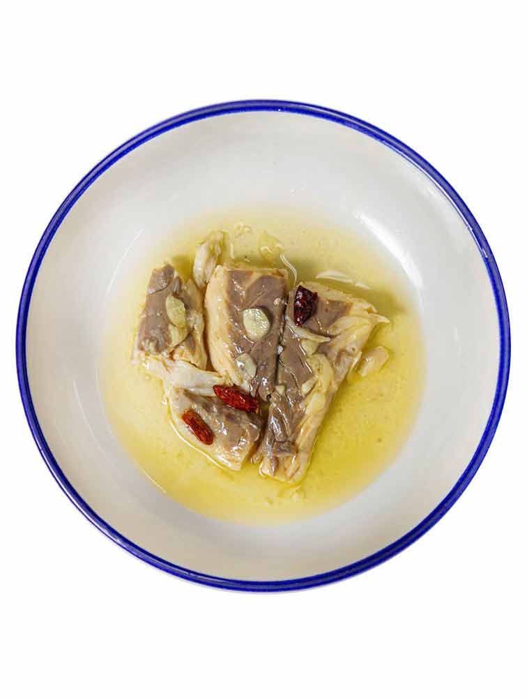 Alalunga Seabass Bilbao Style, Garlic and Cayenne, 138g - Image 2