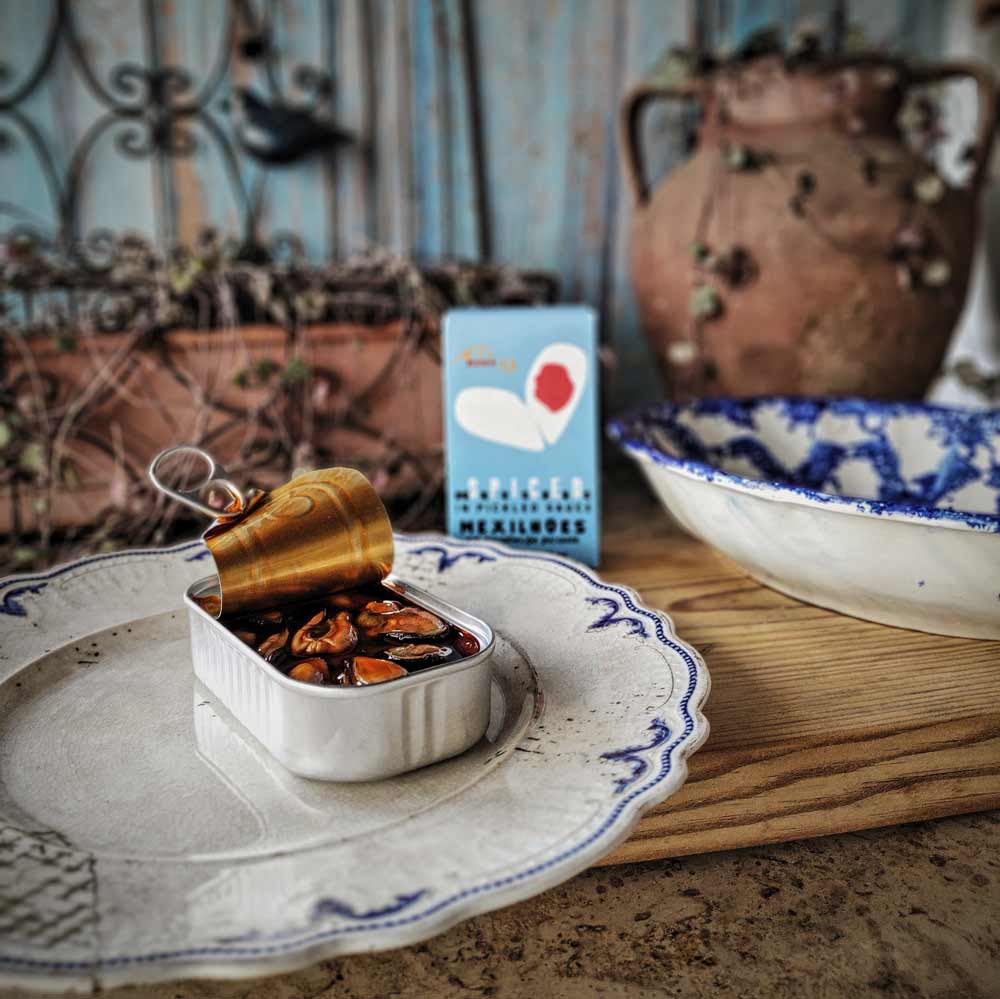Ati Manel Spiced Mussels in Pickled Sauce, 110g - Image 2
