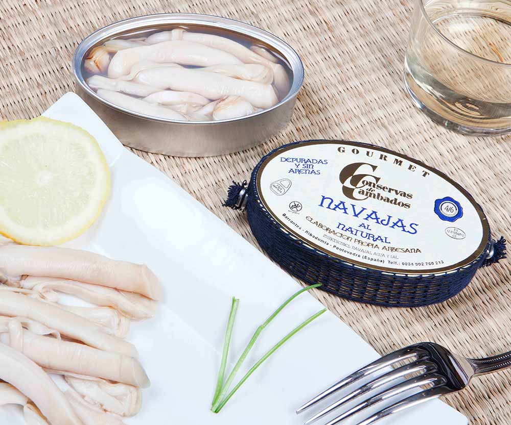 Conservas de Cambados Razor Shells in Brine 4/6, 111g - Image 2