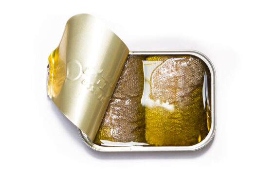 Jose Gourmet Smoked Trout Fillets in Olive Oil, 90g - Image 2