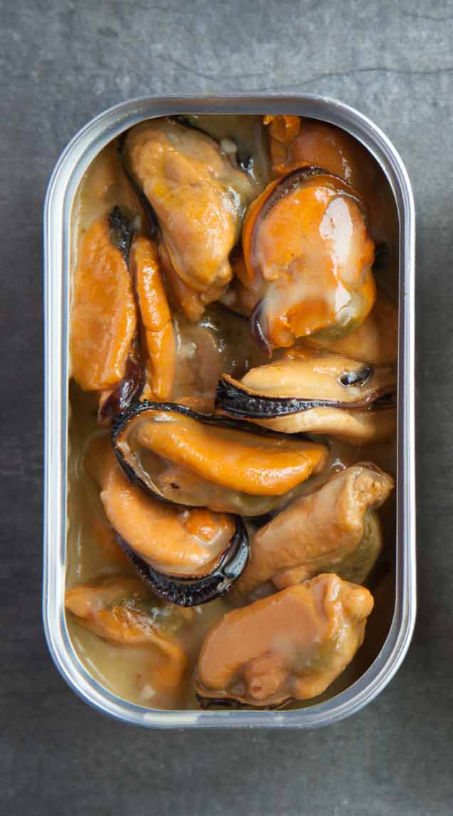Patagonia Provisions Smoked Mussels, 4.2oz - Image 2